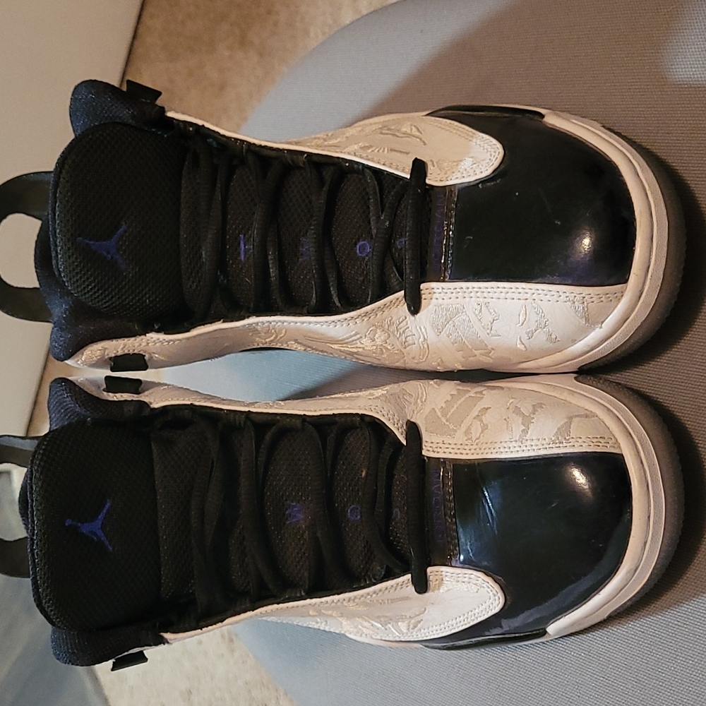 Men's Jordan's size 12